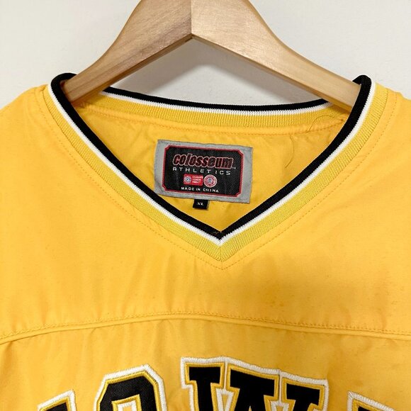 Colosseum Unisex Iowa Pullover - Picture 6 of 11